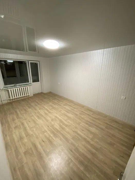 Продаж 3-кімнатної квартири 62 м², Небесної Сотні вул.