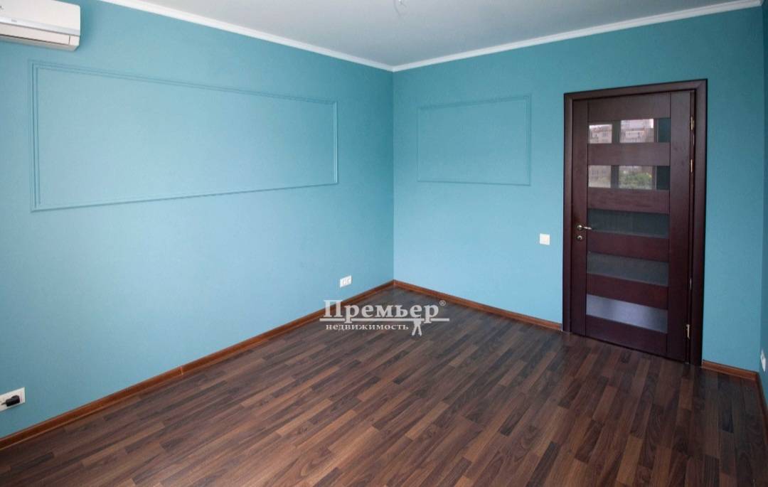 Продаж 2-кімнатної квартири 70 м², Семена Палія вул.