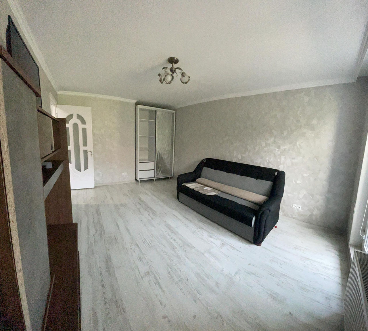 Продаж 1-кімнатної квартири 38 м², Чернишевська вул., 40