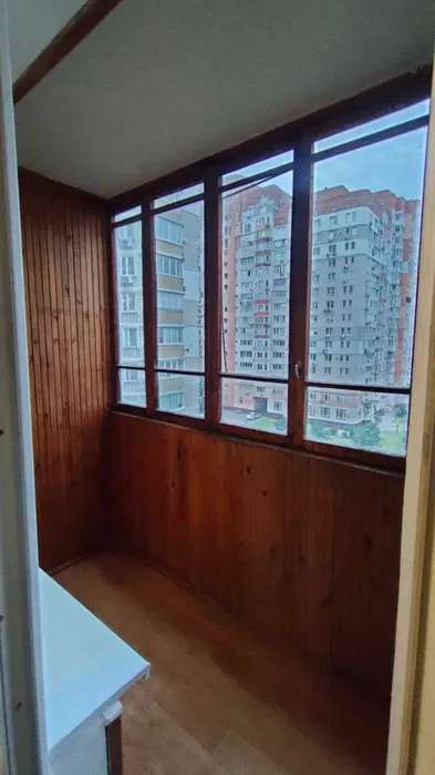 Продажа 2-комнатной квартиры 52 м², Феофила Яновского ул.