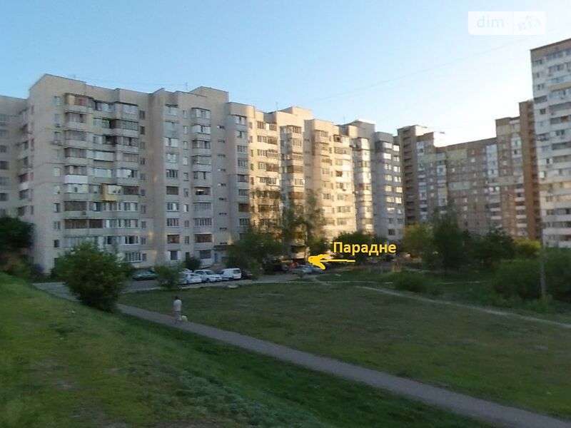 Продаж 1-кімнатної квартири 36 м², Миколи Ушакова вул., 16А
