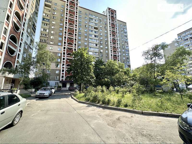 Продажа 2-комнатной квартиры 56 м², Степана Олейника ул.