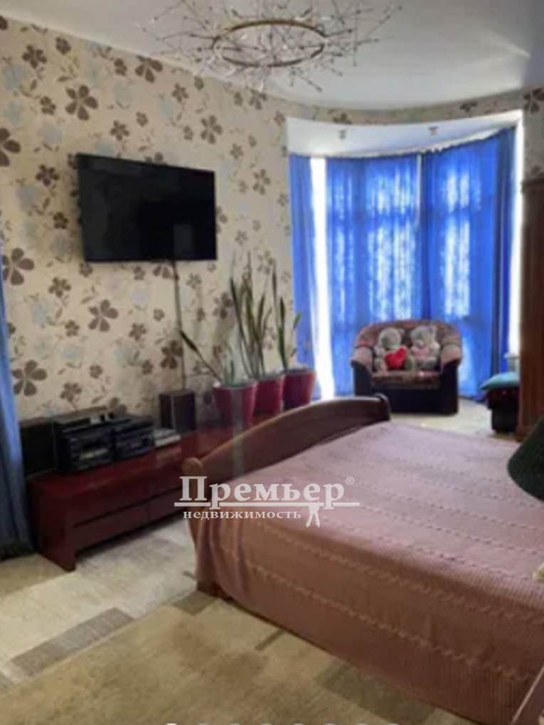 Продаж 3-кімнатної квартири 115 м², Балківська вул.