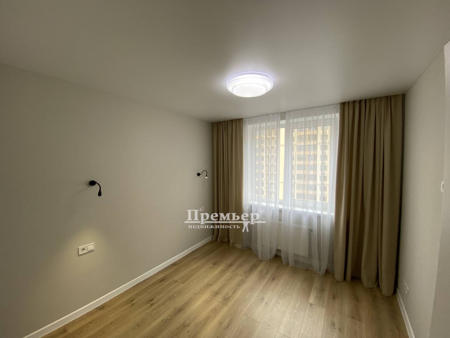 Продаж 2-кімнатної квартири 61 м², Архітекторська вул.