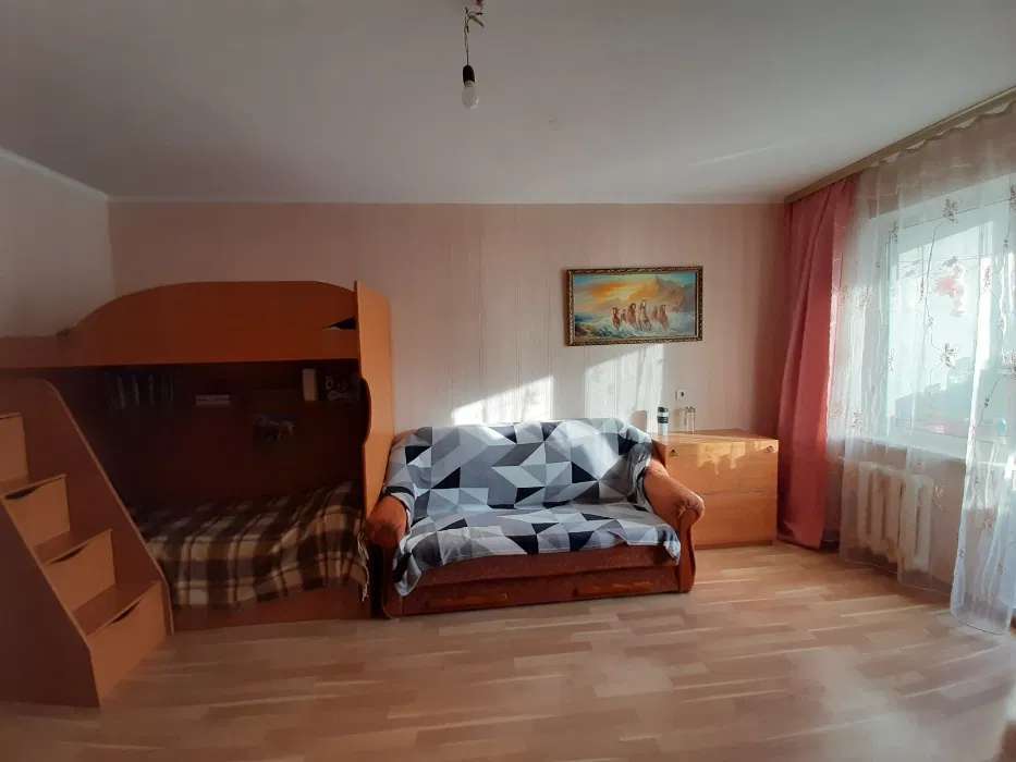 Продаж 2-кімнатної квартири 72 м², Миколи Закревського вул., 97