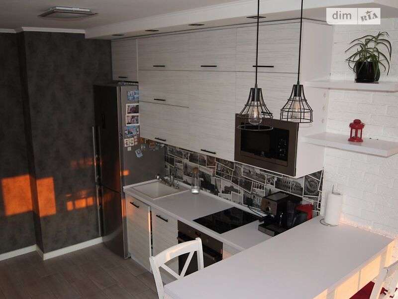 Продаж 1-кімнатної квартири 39 м², Теодора Драйзера вул., 40