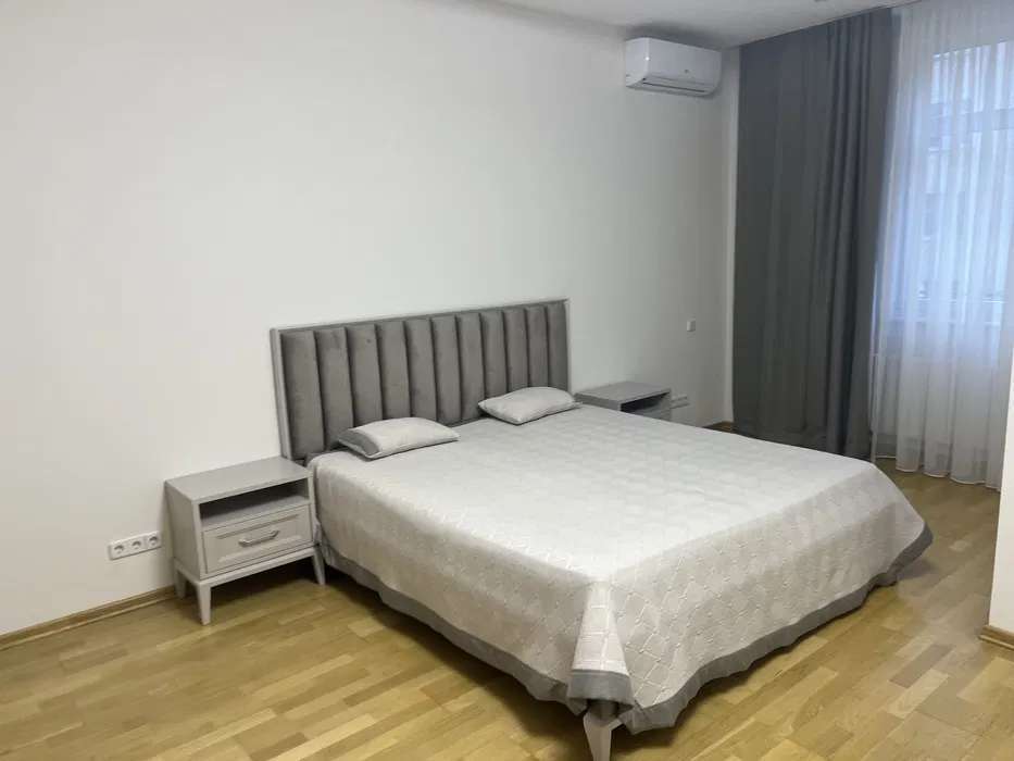 Аренда 3-комнатной квартиры 163 м², Бульварно-Кудрявская ул., 36