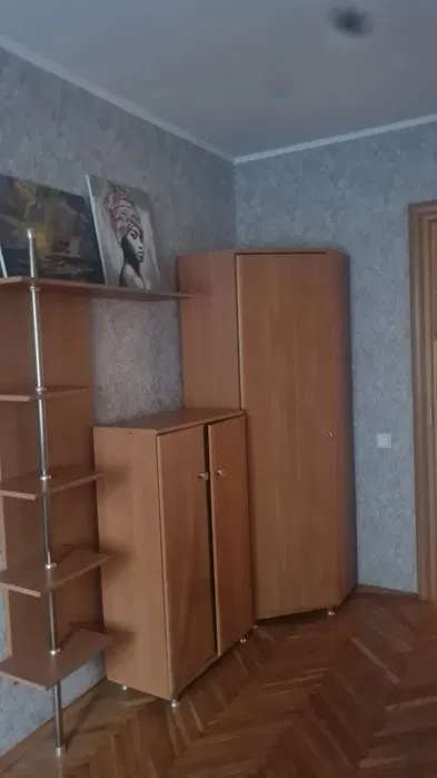Оренда 3-кімнатної квартири 56 м², Краківська вул.