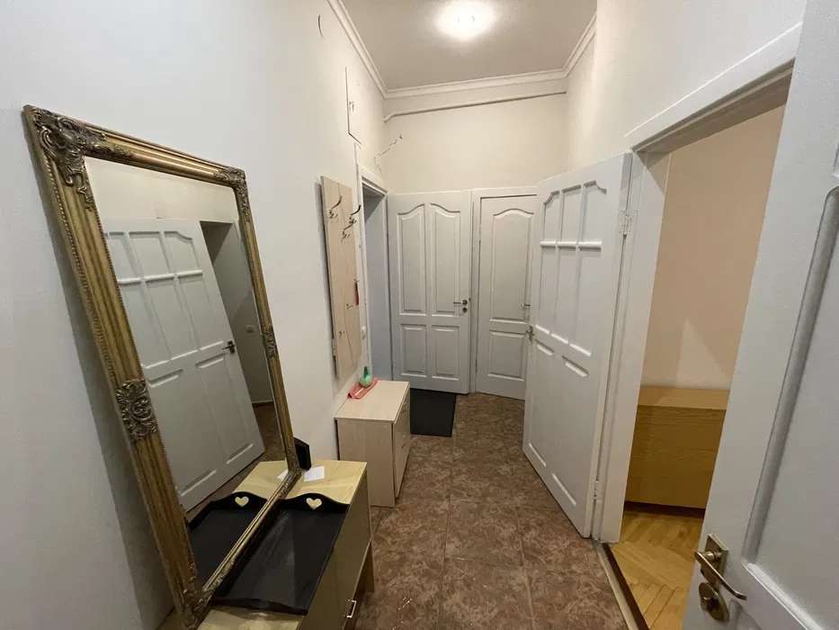 Аренда 3-комнатной квартиры 62 м², Владимирская ул.