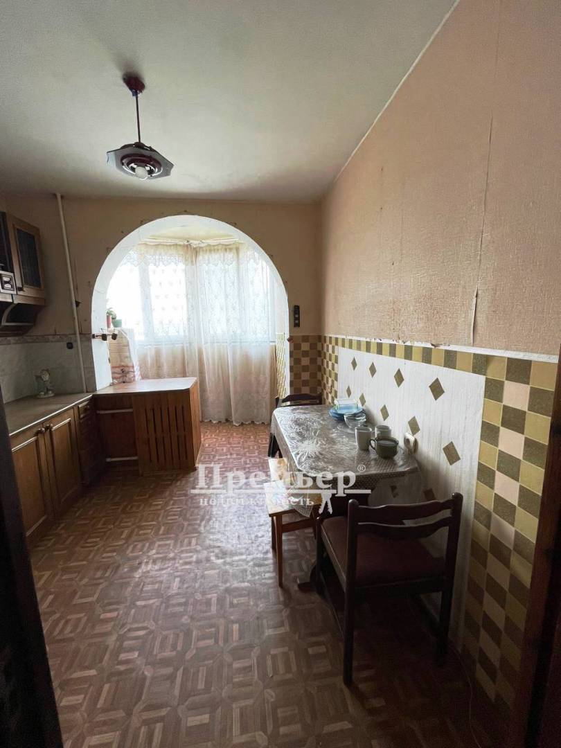 Продаж 1-кімнатної квартири 42 м², Люстдорфская дор.