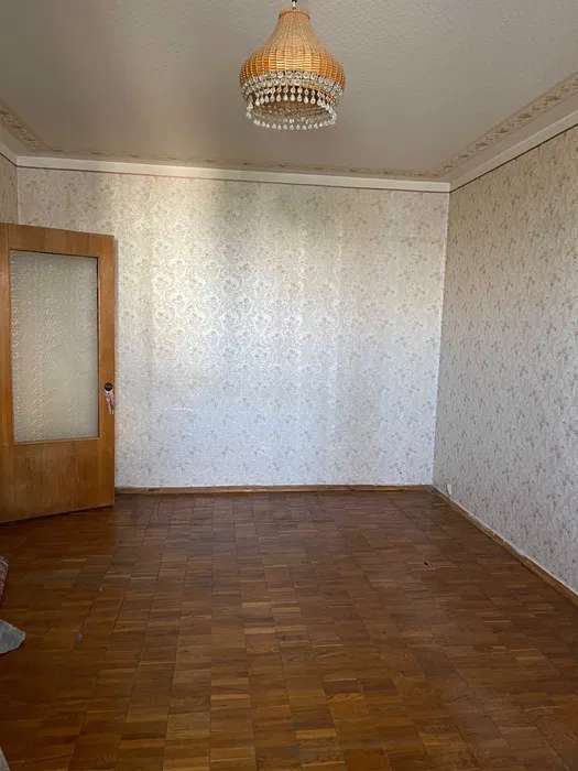 Продажа 1-комнатной квартиры 37 м², Героев Днепра ул., 36