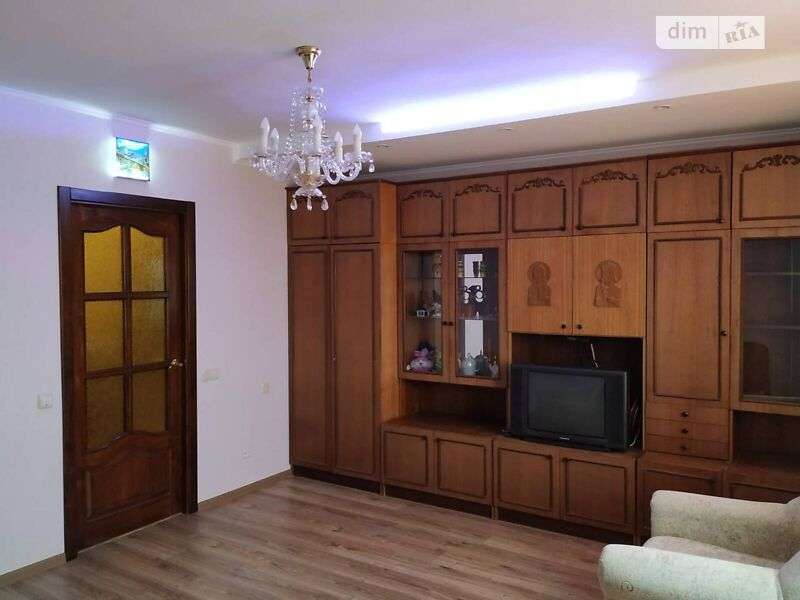 Оренда 2-кімнатної квартири 55 м², Райдужна вул.