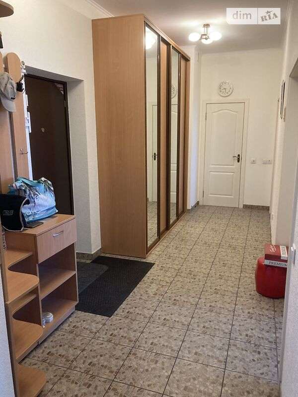 Продаж 2-кімнатної квартири 83 м², Саперне Поле вул.