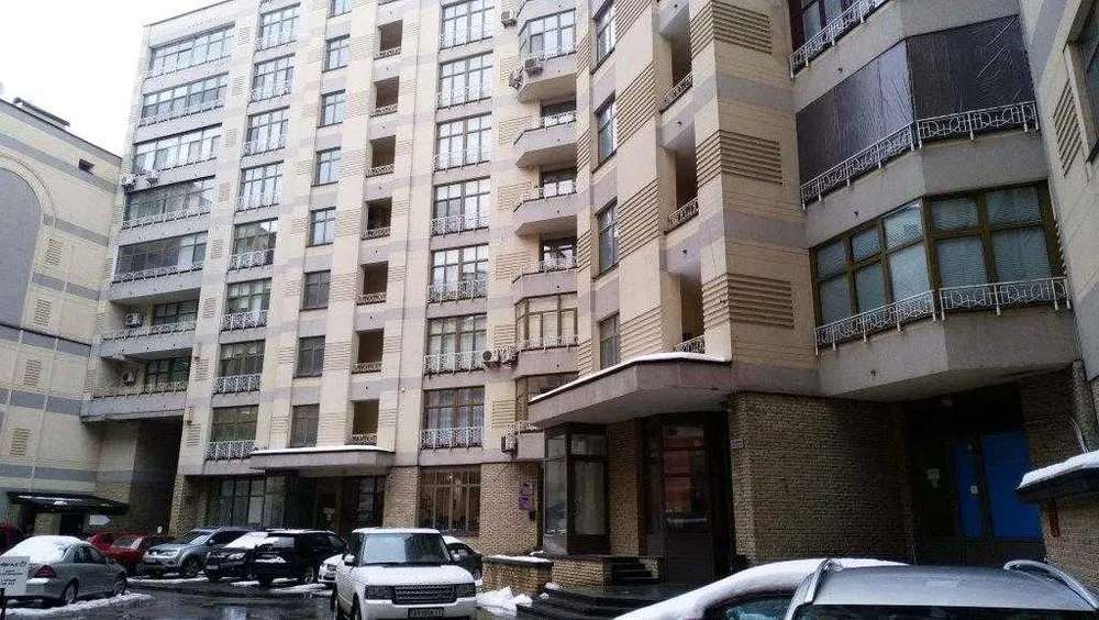 Оренда 3-кімнатної квартири 198 м², Володимирська вул., 49А