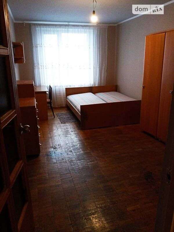 Оренда 3-кімнатної квартири 76 м², Кіото вул.