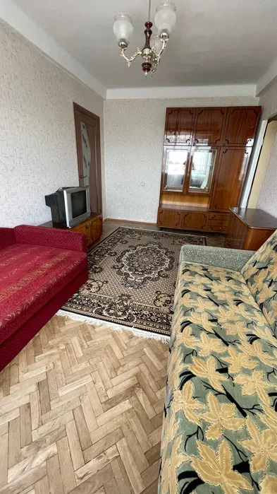 Продажа 2-комнатной квартиры 45 м², Пожарского ул., 8