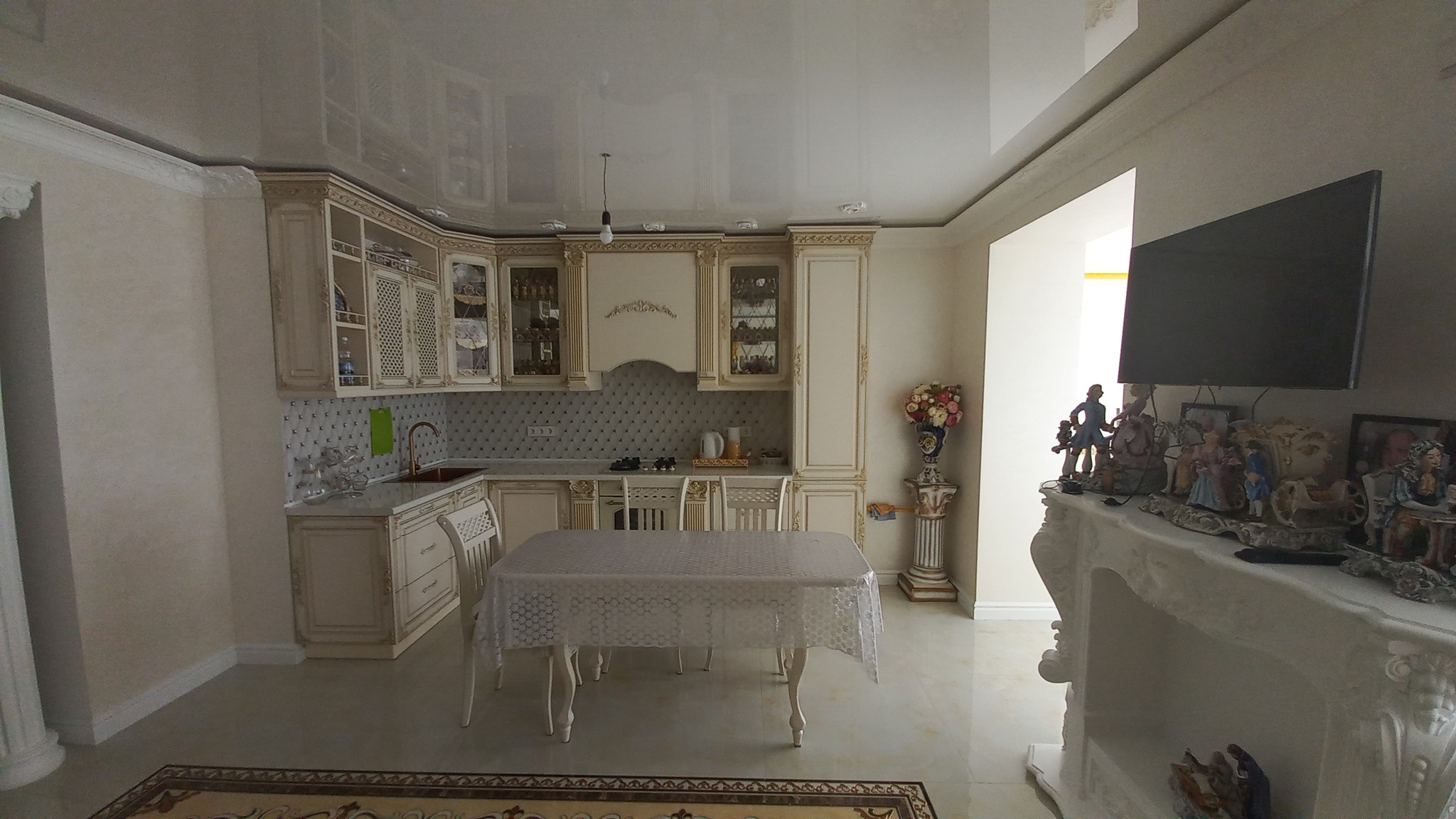 Продажа 4-комнатной квартиры 105 м²