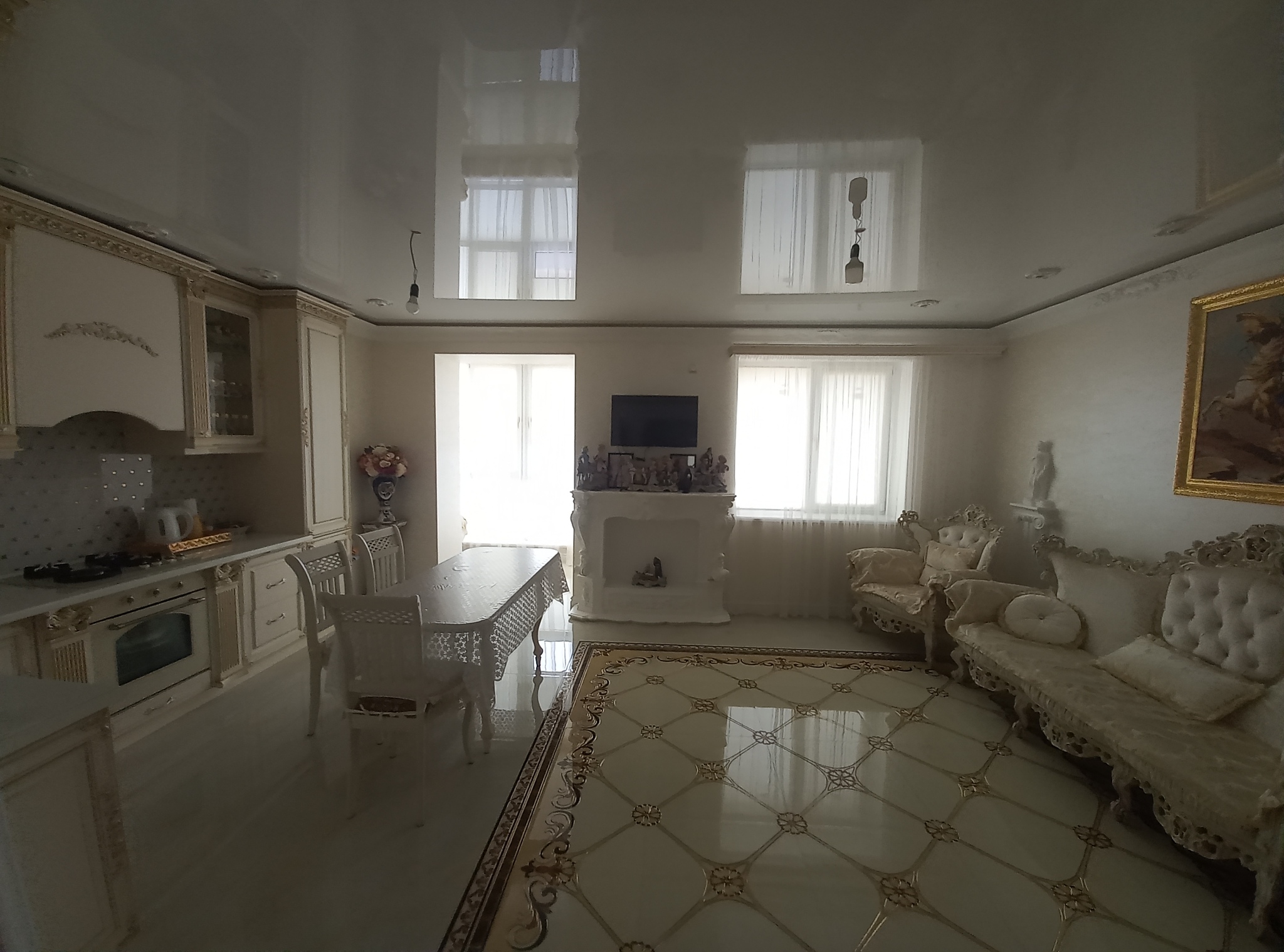 Продажа 4-комнатной квартиры 105 м²