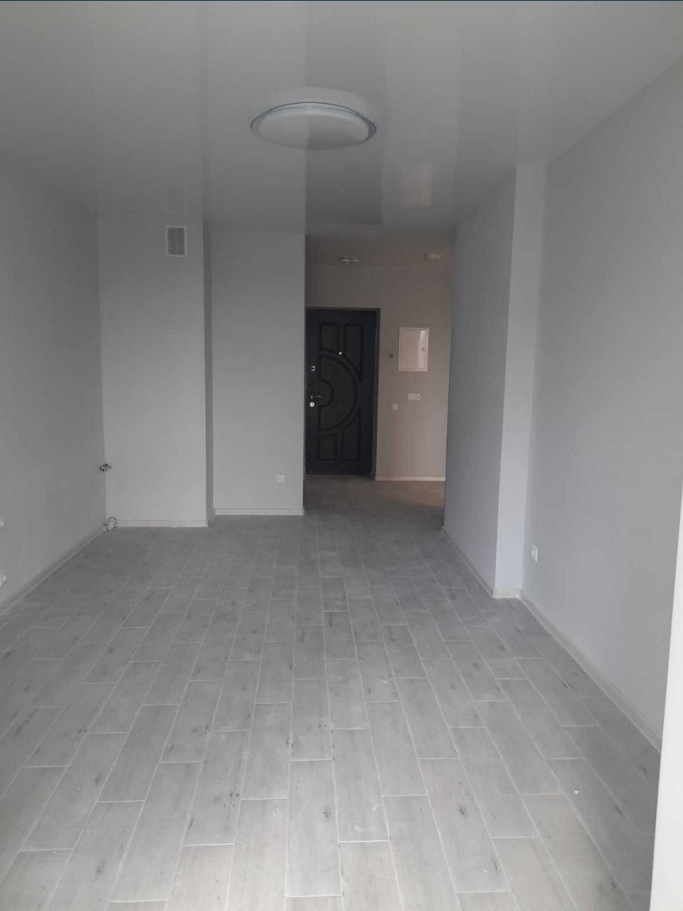 Продажа 1-комнатной квартиры 53 м²