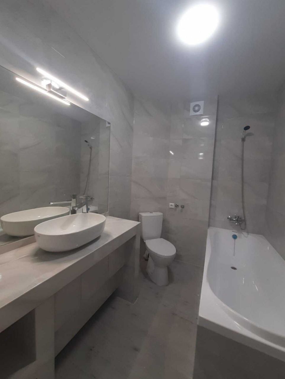 Продажа 1-комнатной квартиры 53 м²
