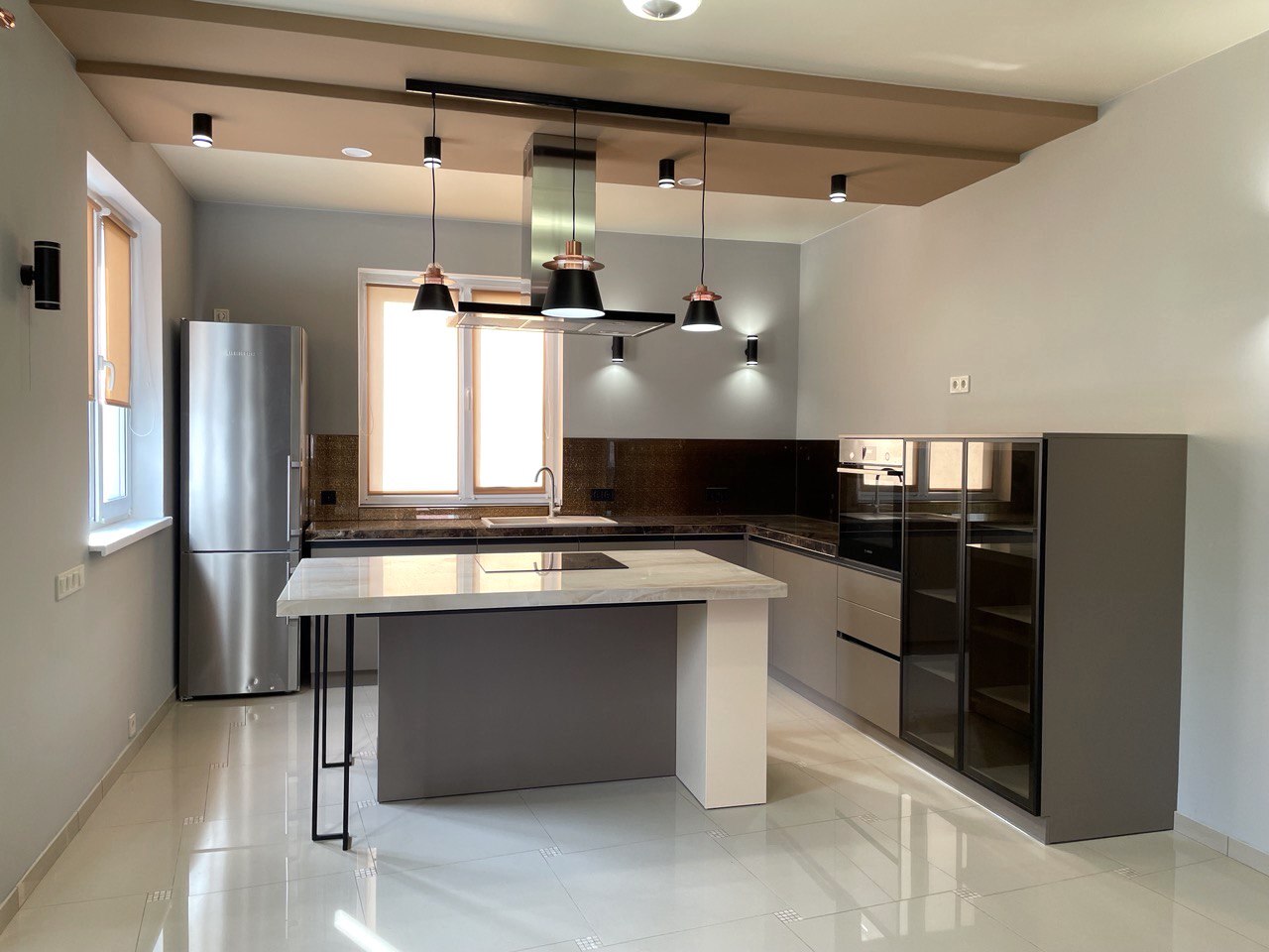 Оренда офісу 240 м², Помаранчева,22