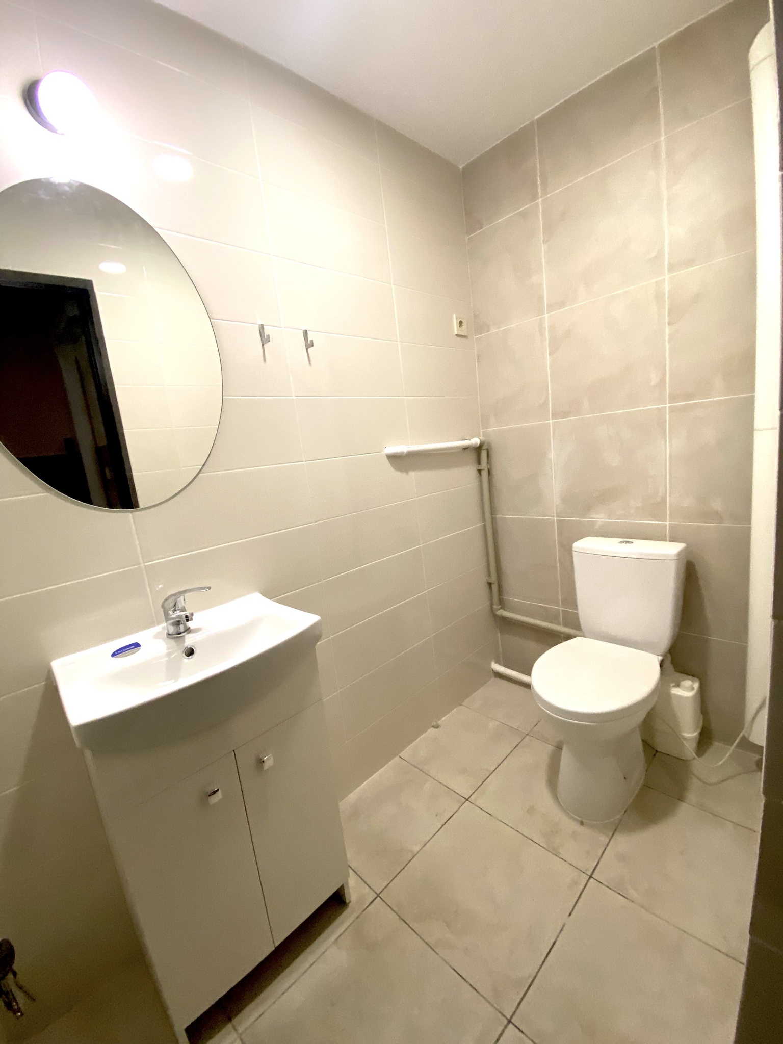 Оренда офісу 240 м², Помаранчева,22