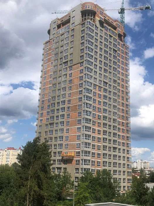 Продажа 1-комнатной квартиры 43 м², Вышгородская ул.