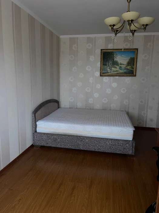Оренда 1-кімнатної квартири 48 м², Краківська вул.