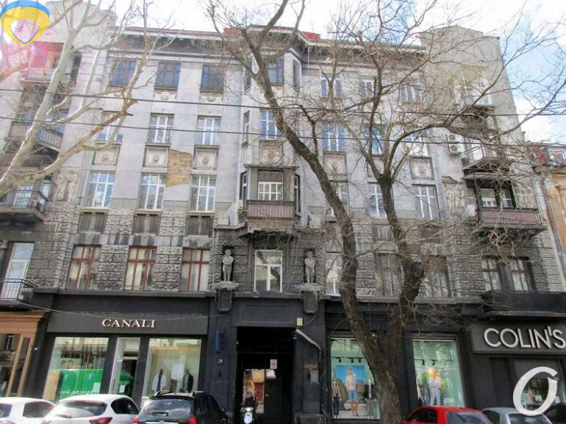 Продажа 3-комнатной квартиры 120 м², Екатерининская ул.