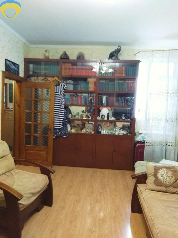 Продажа 3-комнатной квартиры 47 м², Дворянская ул., 18