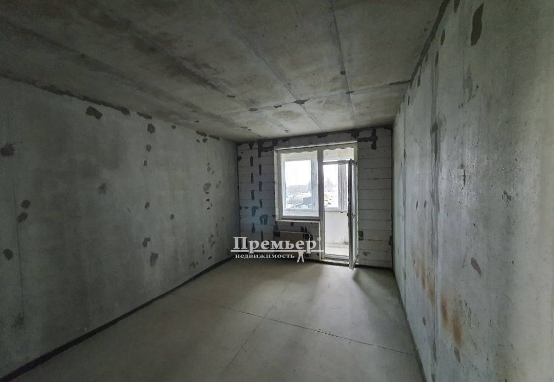 Продаж 2-кімнатної квартири 61 м², Варненська вул.