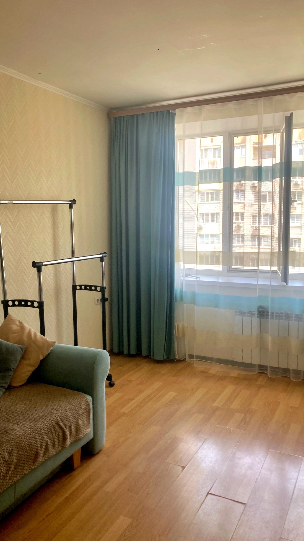 Продажа 2-комнатной квартиры 57 м², Академика Заболотного ул.