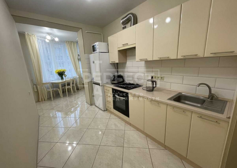 Продажа 1-комнатной квартиры 43 м², Боголюбова ул., 36