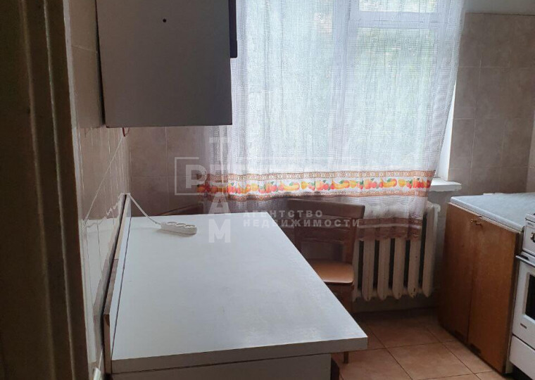 Продаж 2-кімнатної квартири 44 м², Миколи Василенка вул., 23Б