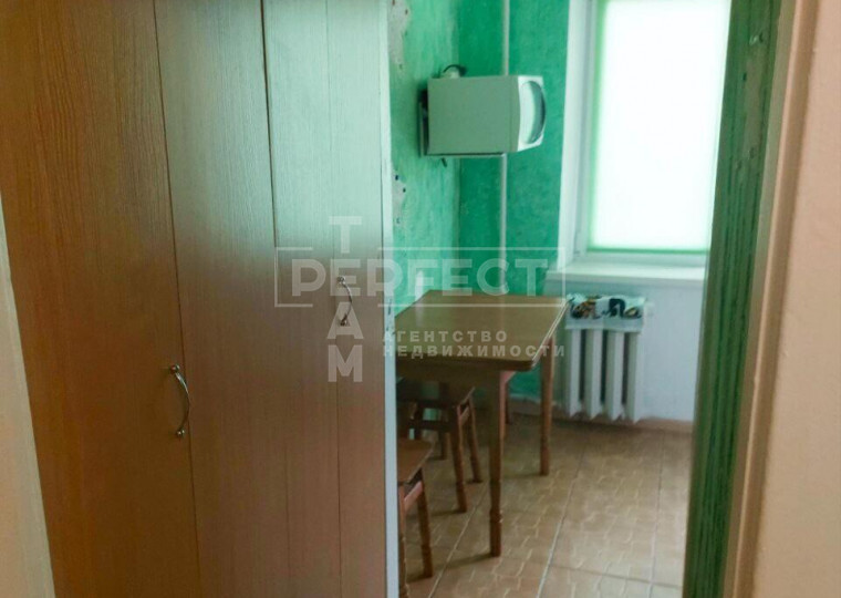 Продаж 2-кімнатної квартири 45 м², Волгоградська вул., 41