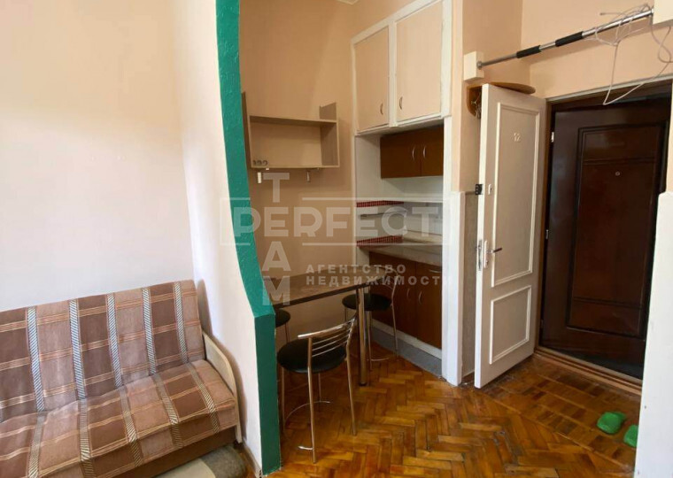 Продаж 1-кімнатної квартири 19 м², Вишгородська вул., 23А