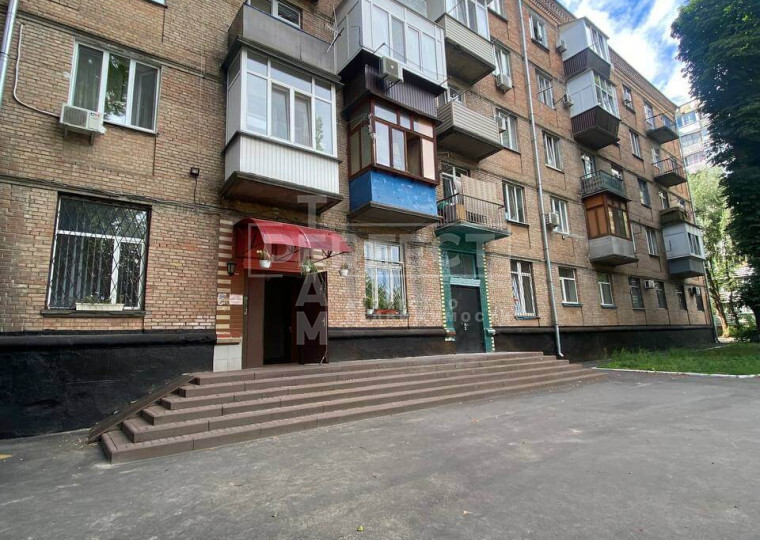 Продажа 1-комнатной квартиры 19 м², Вышгородская ул., 23А