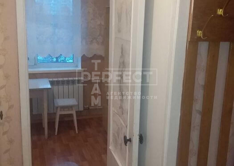 Продаж 1-кімнатної квартири 30 м², Героїв Дніпра вул., 61