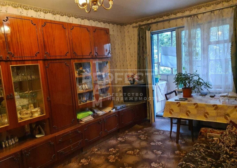 Продаж 3-кімнатної квартири 58 м², Михайла Донця вул., 13