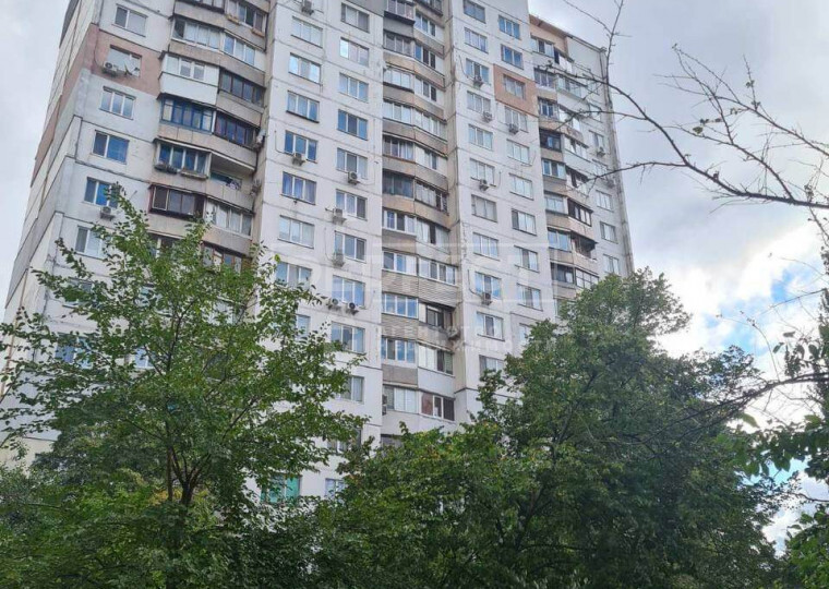 Продажа 1-комнатной квартиры 34 м², Зодчих ул., 44
