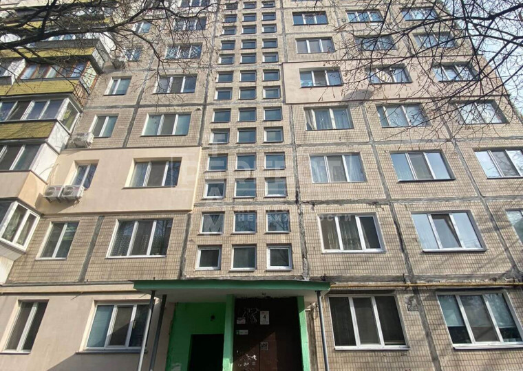 Продаж 2-кімнатної квартири 50 м², Композитора Лятошинського вул., 14Б