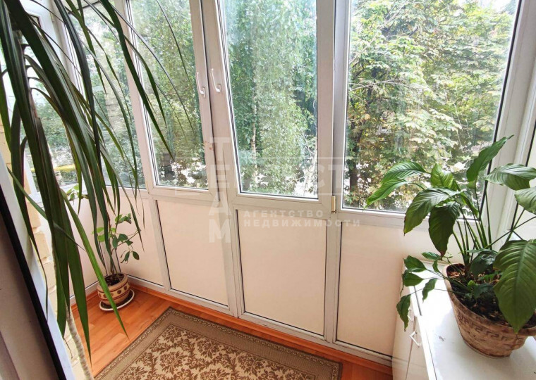 Продажа 3-комнатной квартиры 95 м², Науки просп., 43