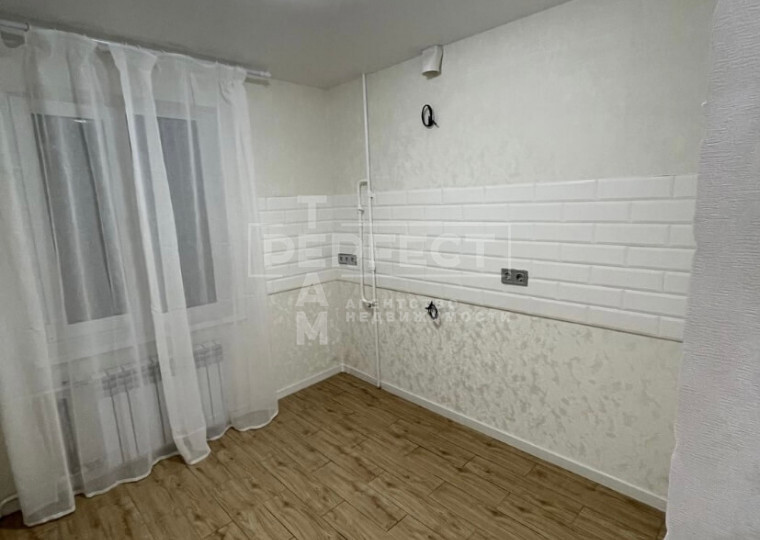 Продажа 1-комнатной квартиры 35 м², Генерала Наумова ул., 23А