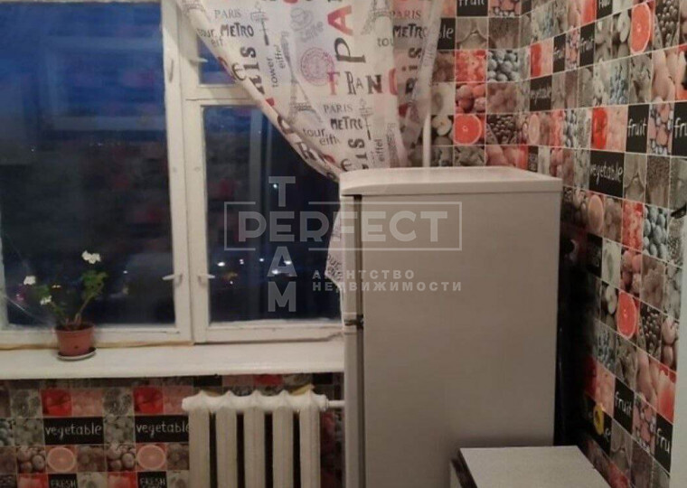 Продаж 1-кімнатної квартири 32 м², Харківське шосе, 21