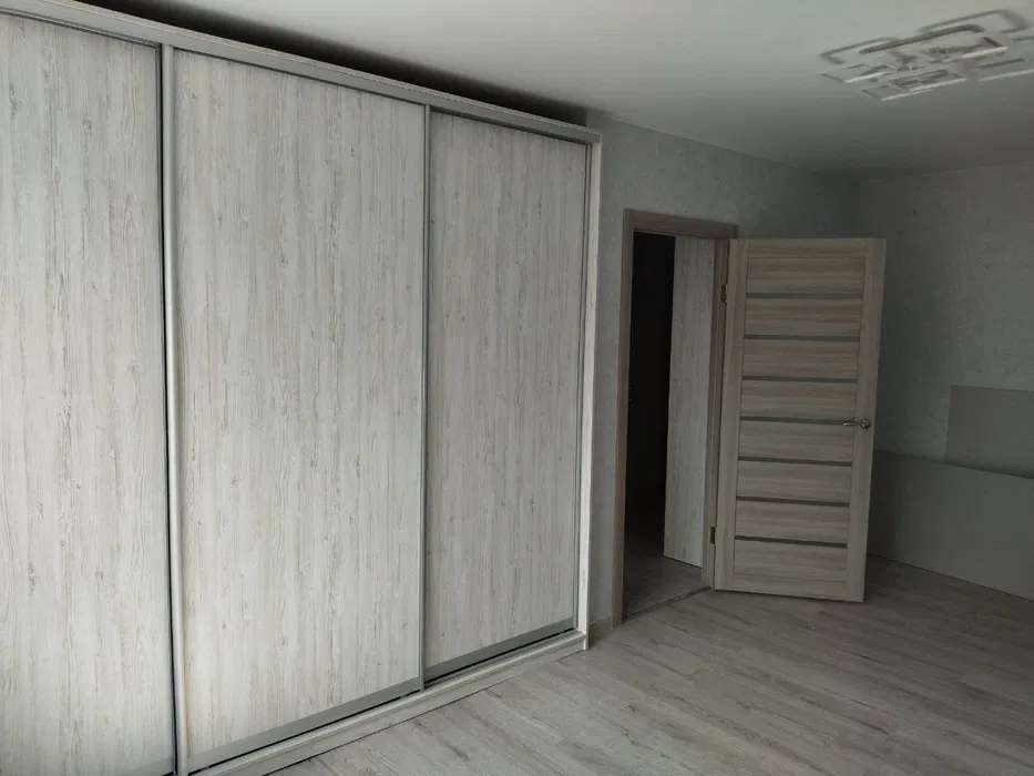 Продаж 1-кімнатної квартири 36 м², Стеценка вул.