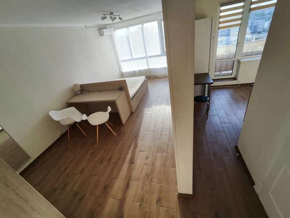 Продаж 1-кімнатної квартири 35 м², Андрія Малишко вул., 35