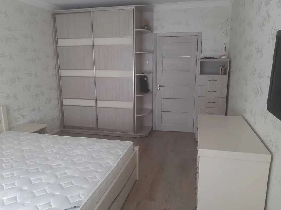 Оренда 3-кімнатної квартири 100 м², Петра Григоренка просп., 18А