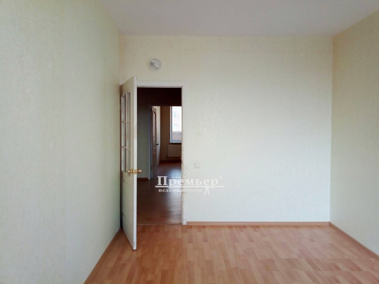 Продаж 3-кімнатної квартири 91 м², Добровольского просп.