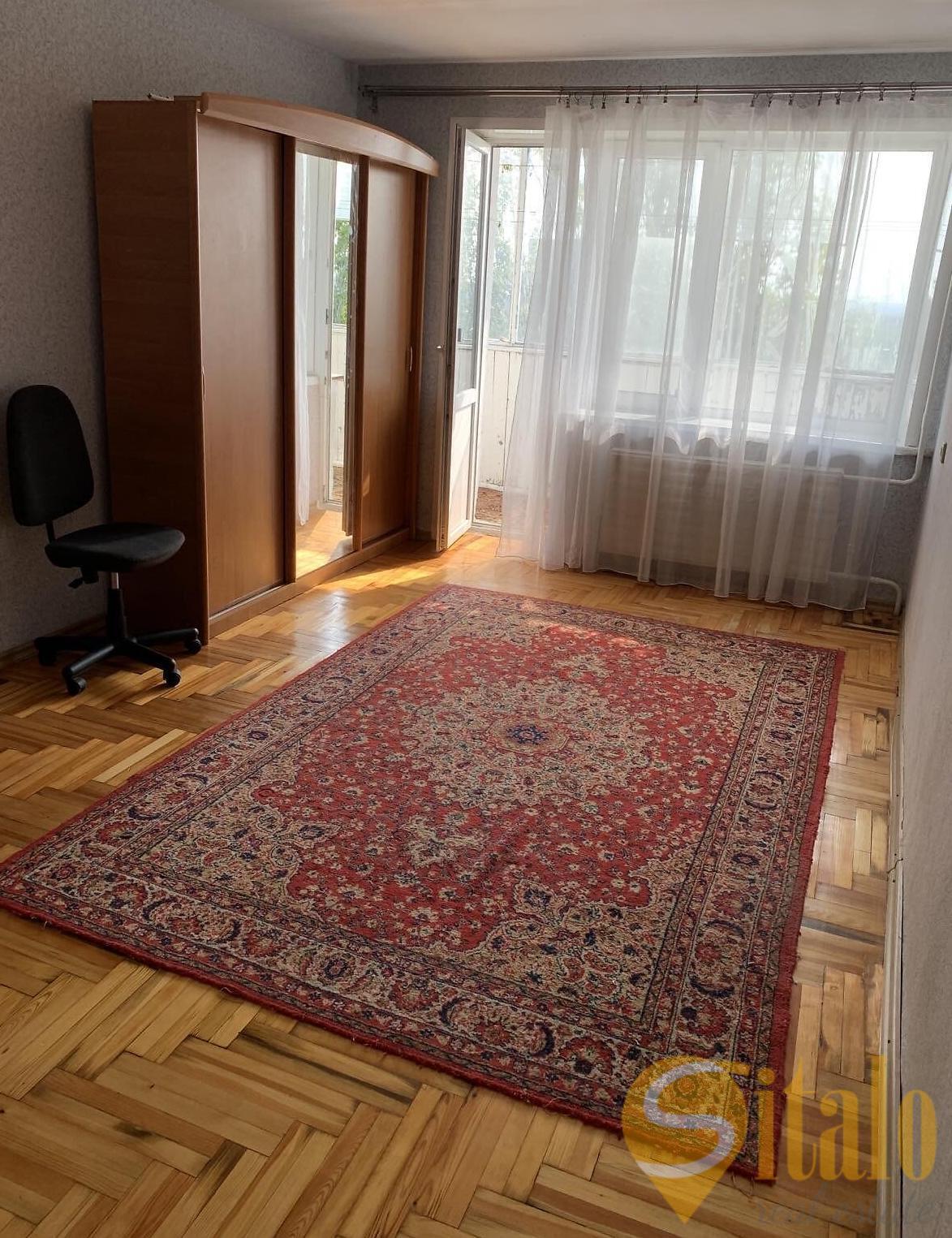 Продаж 1-кімнатної квартири 40 м², Запорозького Казацтва вул.