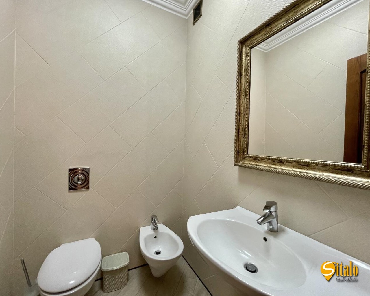 Оренда будинку 420 м², 107-а Садова вул.